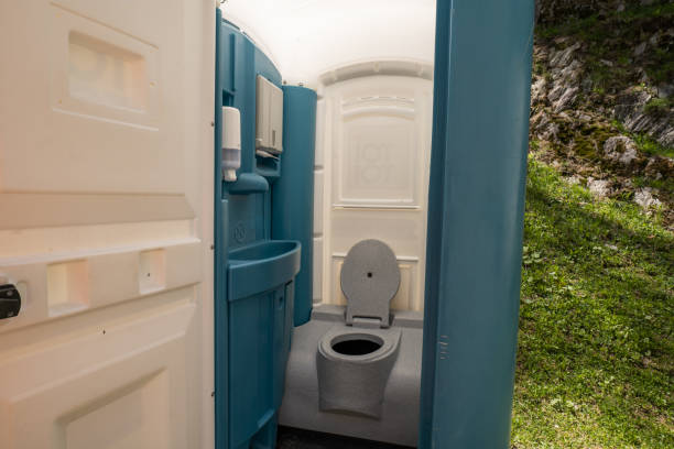 Best Portable toilet rental cost  in Lucedale, MS